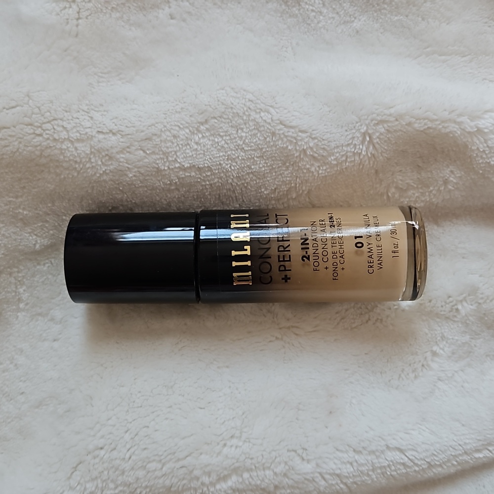 FREE ADD ON W BUNDLE // Milani 2-in-1 Foundation 01 Creamy Vanilla